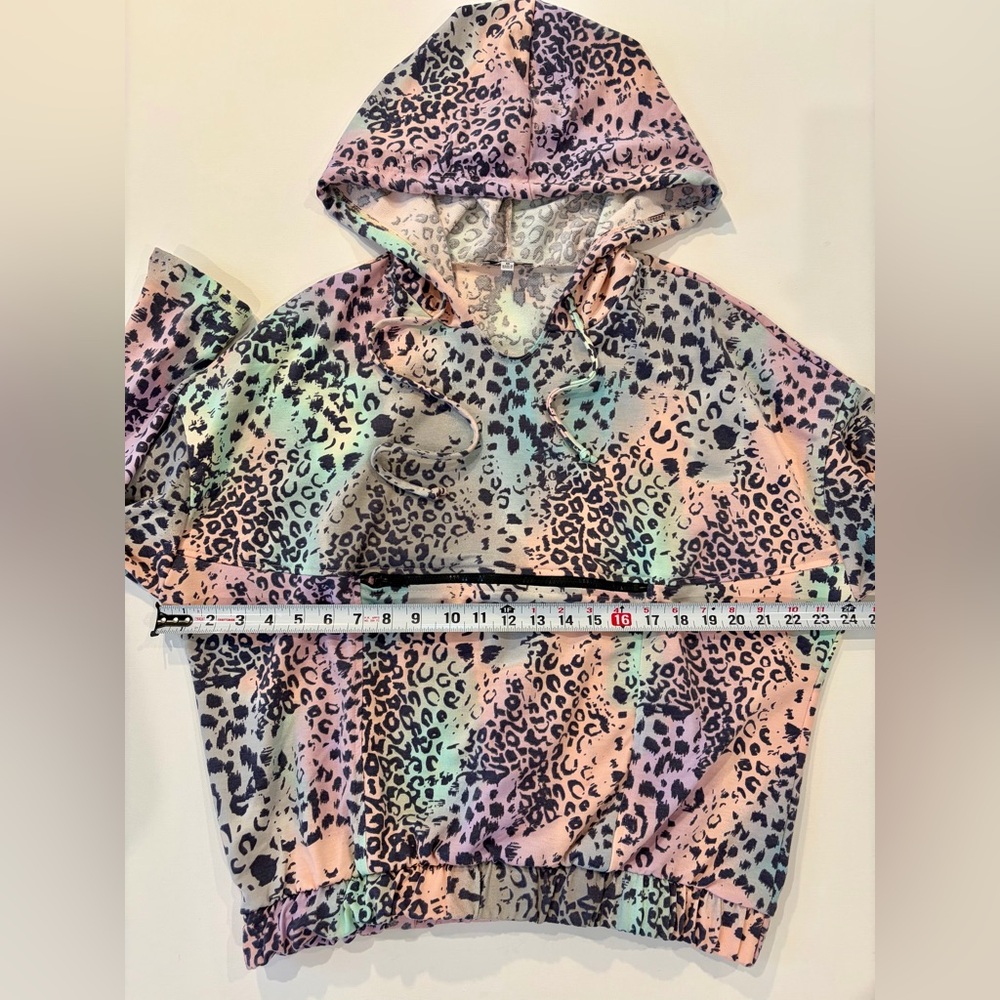 White Birch Rare Rainbow Neon Animal Print Leopard Hoodie Medium 90’s Style - Picture 5 of 11
